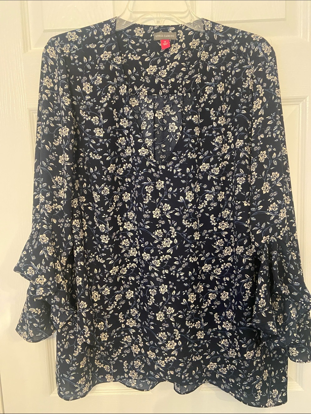 Vince Camuto Navy Floral V-Neck Ruffle-Sleeve Blouse